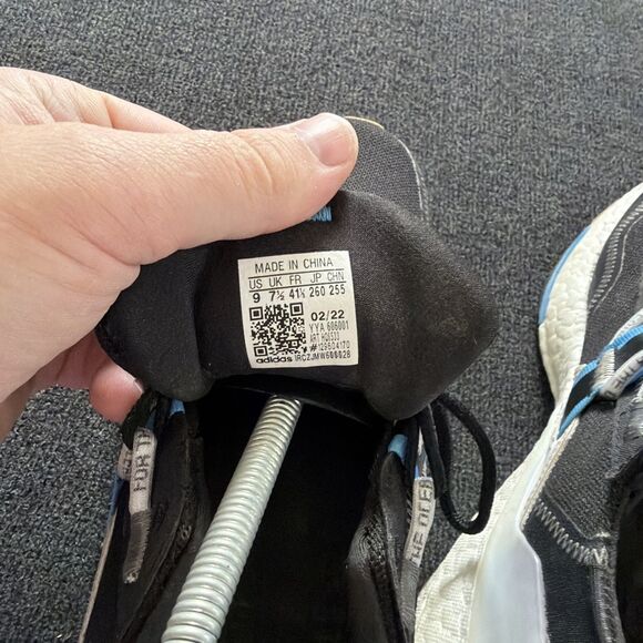 Adidas Ultraboost Women's 22 X Parley Running Black HQ6533 Size 9 - Picture 7 of 8